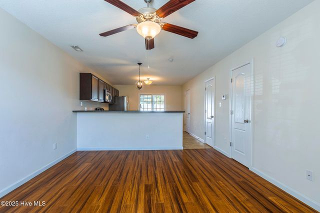 161 Glen Cannon Drive, Jacksonville, NC 28546