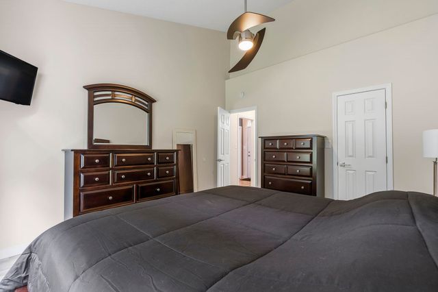 1674 Sedgefield Dr., Murrells Inlet, SC 29576