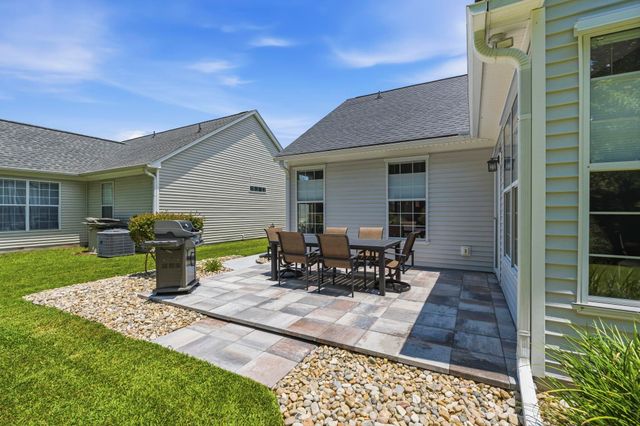 1674 Sedgefield Dr., Murrells Inlet, SC 29576