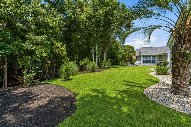 1674 Sedgefield Dr., Murrells Inlet, SC 29576