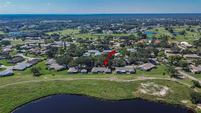 1015 HAREFIELD CIRCLE 1015, Sun City Center, FL 33573