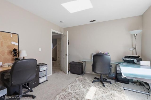 1300 Kensington Dr, Plumas Lake, CA 95961