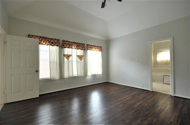 146 Chandler Court, Sugar Land, TX 77479