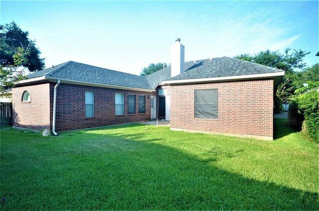 146 Chandler Court, Sugar Land, TX 77479