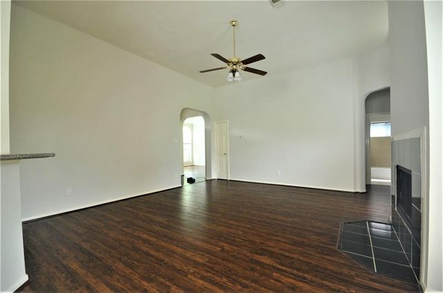 146 Chandler Court, Sugar Land, TX 77479