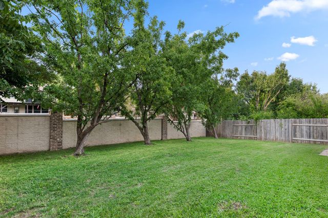 2106 Faldo LN, Round Rock, TX 78664