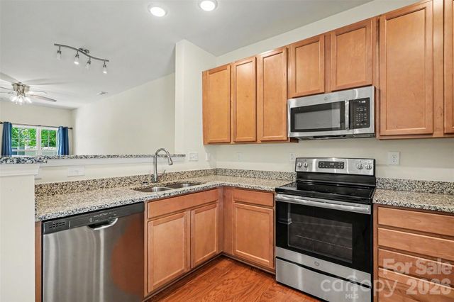 13635 Browhill Lane, Charlotte, NC 28278
