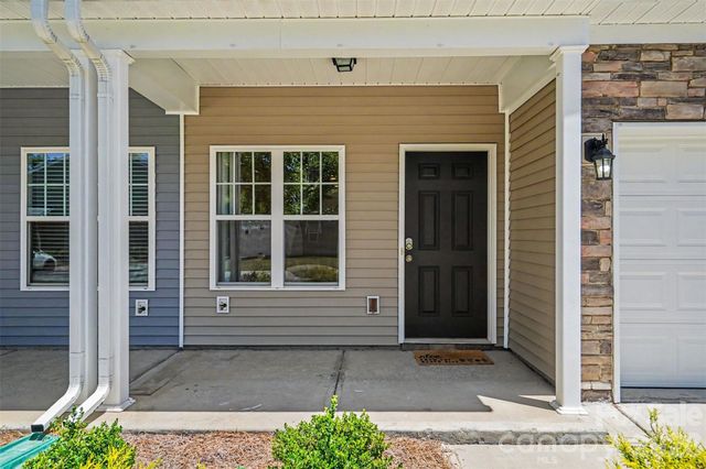 13635 Browhill Lane, Charlotte, NC 28278