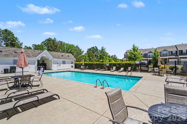 13635 Browhill Lane, Charlotte, NC 28278