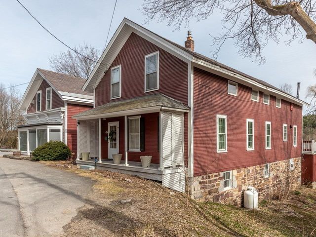 692-694 Church Hill Road, Charlotte, VT 05445