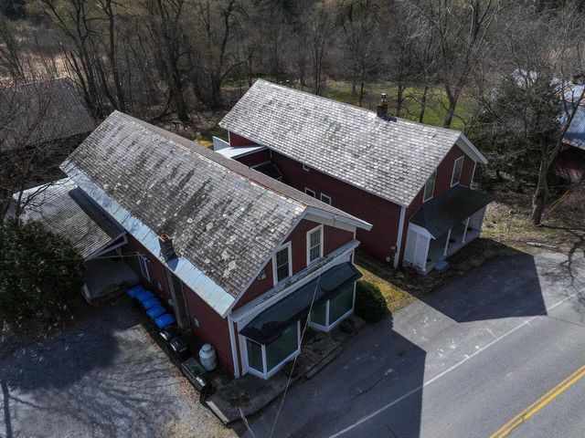 692-694 Church Hill Road, Charlotte, VT 05445