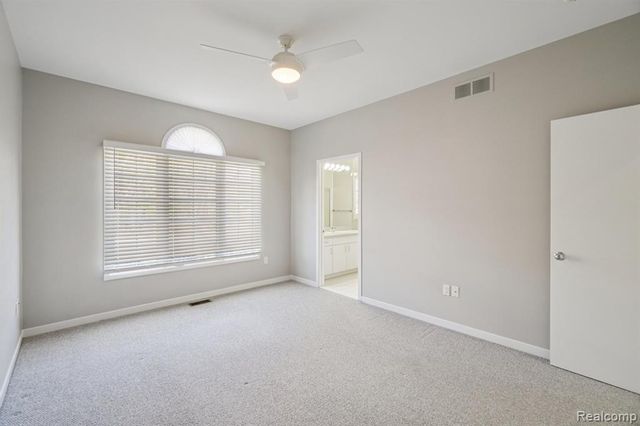 7366 Crackling Creek Circle 1, West Bloomfield, MI 48322