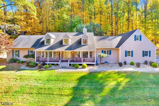 32 Perona Rd, Andover Twp., NJ 07821