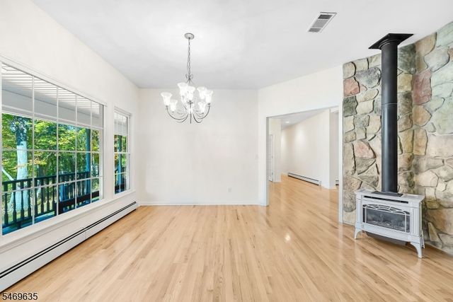 32 Perona Rd, Andover Twp., NJ 07821