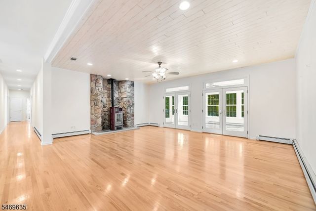 32 Perona Rd, Andover Twp., NJ 07821