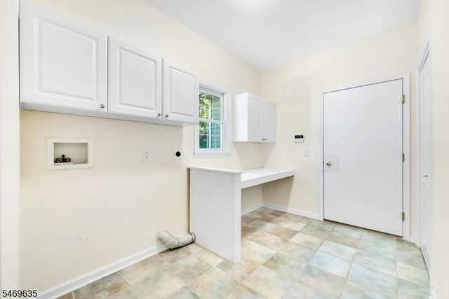 32 Perona Rd, Andover Twp., NJ 07821