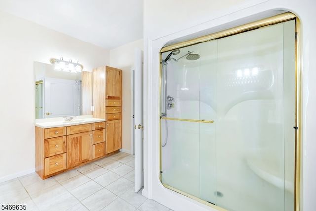 32 Perona Rd, Andover Twp., NJ 07821