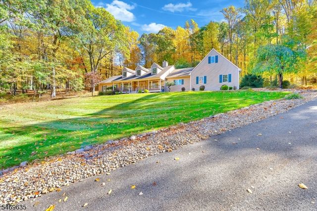 32 Perona Rd, Andover Twp., NJ 07821