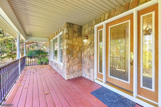 32 Perona Rd, Andover Twp., NJ 07821