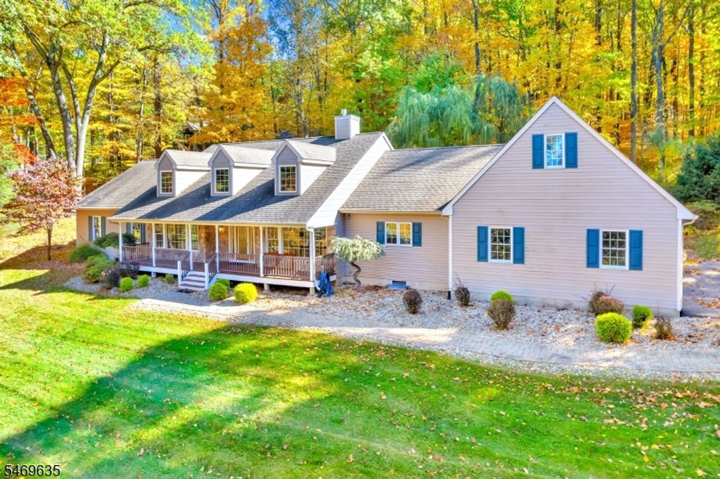32 Perona Rd, Andover Twp., NJ 07821