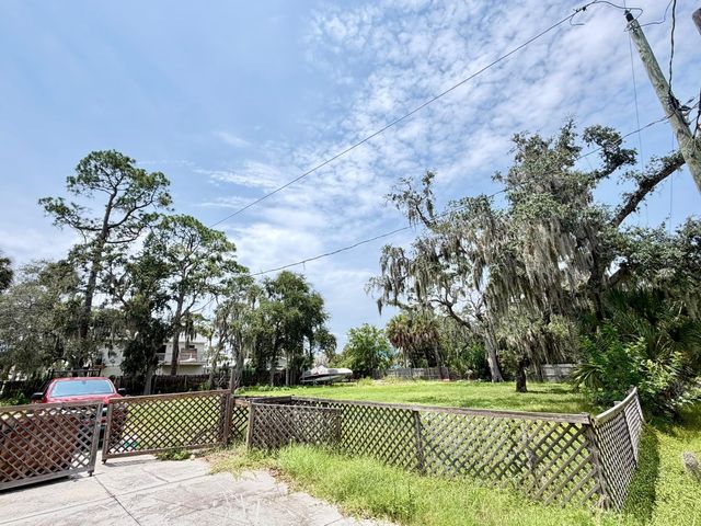 8209 PAPAYA STREET, Port Richey, FL 34668