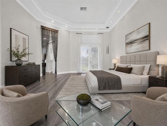 1371 Victoria Isle Drive, Weston, FL 33327