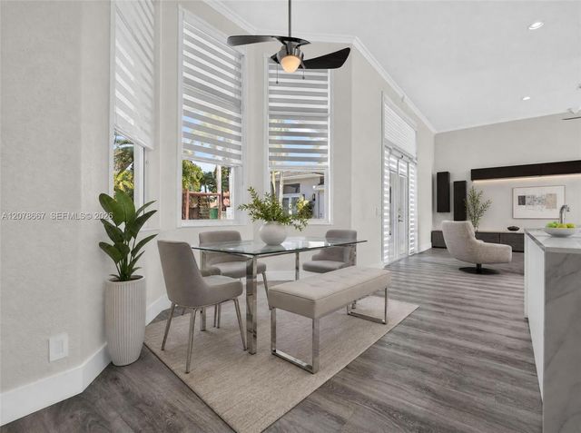 1371 Victoria Isle Drive, Weston, FL 33327