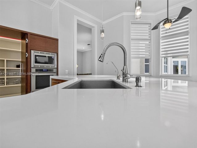 1371 Victoria Isle Drive, Weston, FL 33327