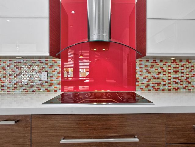 1371 Victoria Isle Drive, Weston, FL 33327