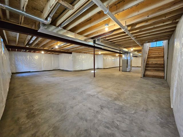 5106 Richard Drive, Lowell, IN 46356