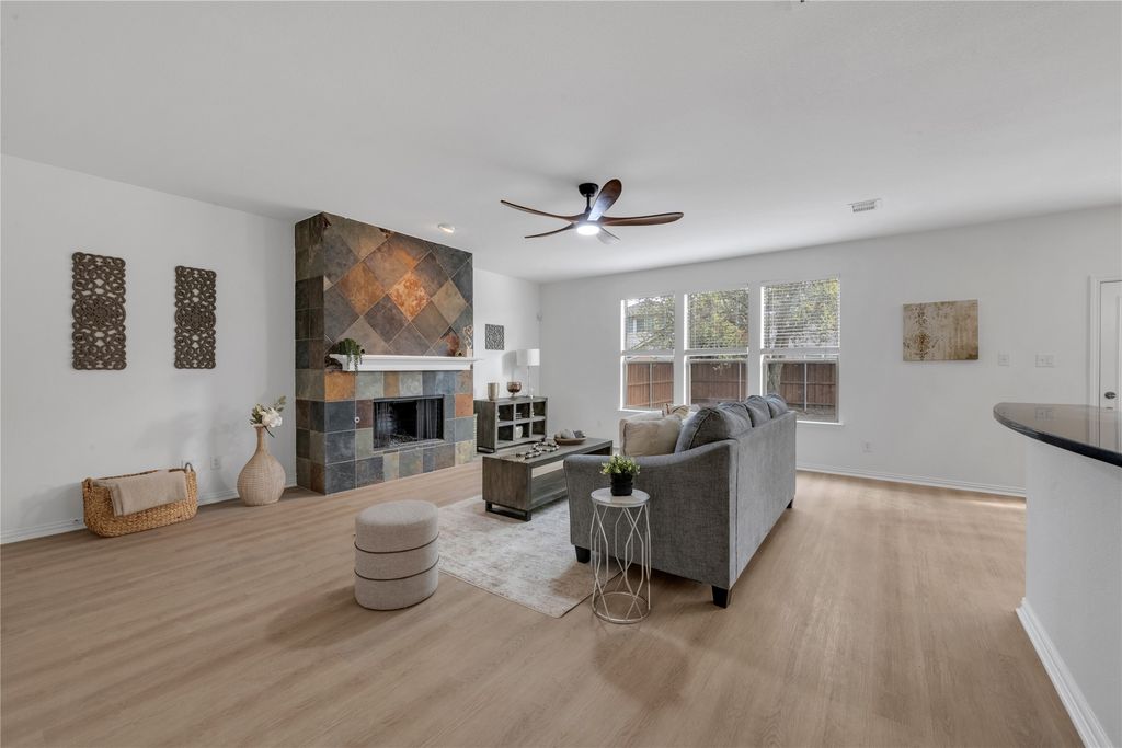5725 Touchstone Drive, Mckinney, TX 75070
