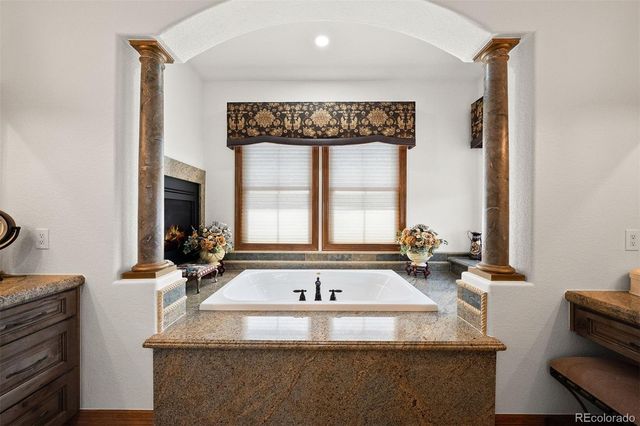 6198 Massive Peak Circle, Castle Rock, CO 80108