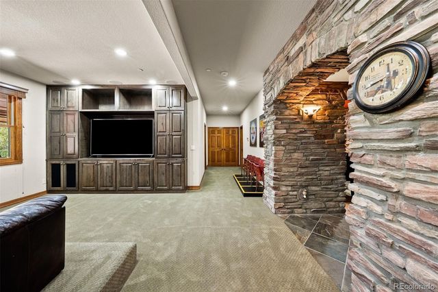 6198 Massive Peak Circle, Castle Rock, CO 80108
