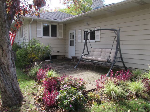 1317 Beach Place, Fairmont, MN 56031