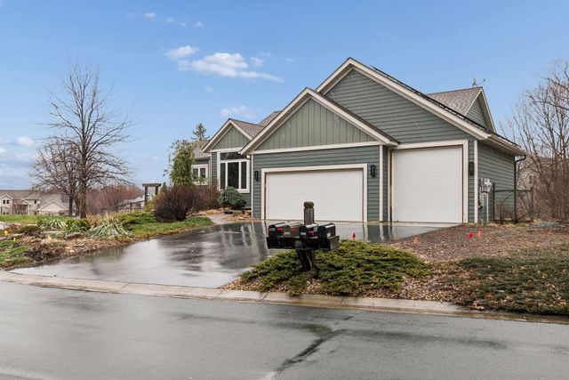 4631 Hummingbird Trail NE, Prior Lake, MN 55372