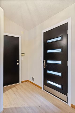 4631 Hummingbird Trail NE, Prior Lake, MN 55372