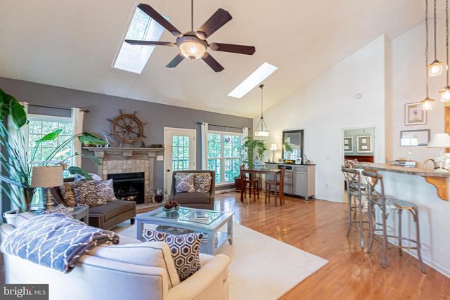 584 LAKE CAROLINE DR, Ruther Glen, VA 22546