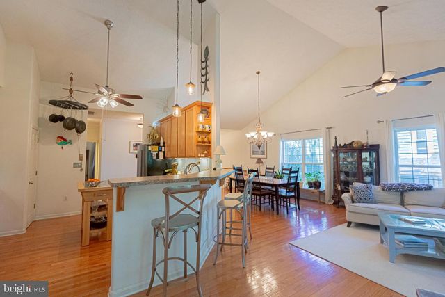 584 LAKE CAROLINE DR, Ruther Glen, VA 22546