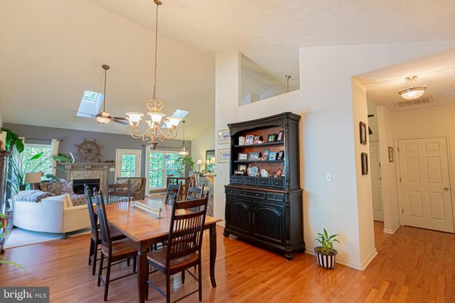 584 LAKE CAROLINE DR, Ruther Glen, VA 22546