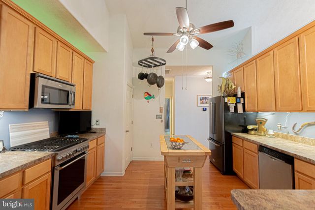 584 LAKE CAROLINE DR, Ruther Glen, VA 22546