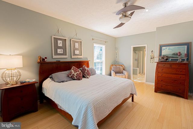 584 LAKE CAROLINE DR, Ruther Glen, VA 22546