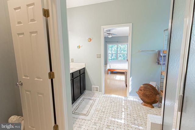 584 LAKE CAROLINE DR, Ruther Glen, VA 22546