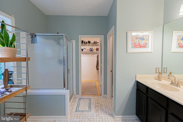 584 LAKE CAROLINE DR, Ruther Glen, VA 22546