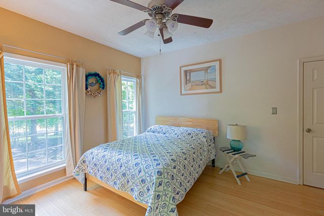 584 LAKE CAROLINE DR, Ruther Glen, VA 22546