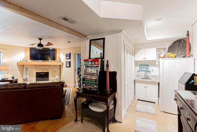 584 LAKE CAROLINE DR, Ruther Glen, VA 22546