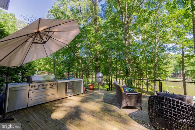 584 LAKE CAROLINE DR, Ruther Glen, VA 22546