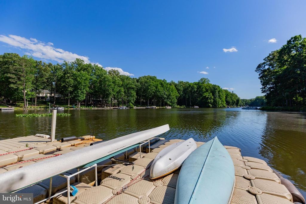 584 LAKE CAROLINE DR, Ruther Glen, VA 22546