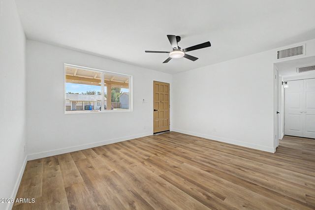 4520 E ALTA VISTA Road, Phoenix, AZ 85042