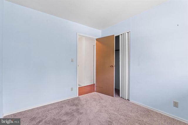 1123 OUTER DR, Hagerstown, MD 21742