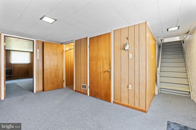 1123 OUTER DR, Hagerstown, MD 21742